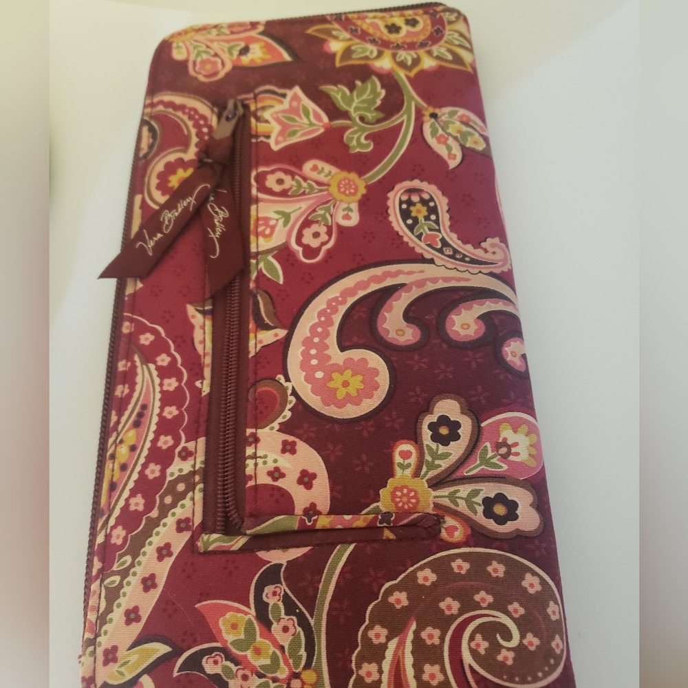 Vera Bradley Travel passport documents organizer wallet.